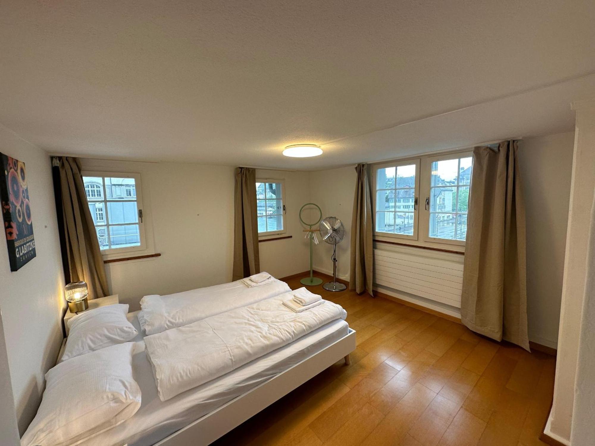 Hitrental Limmatquai Appartement